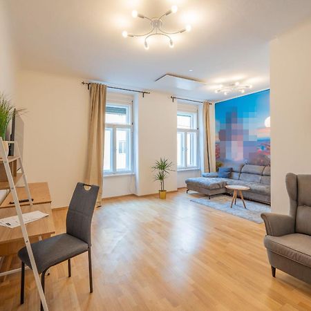 M&O Apartment, Zentral In Innenstadt-& Bahnhofsnaehe - Parkgarage グラーツ エクステリア 写真